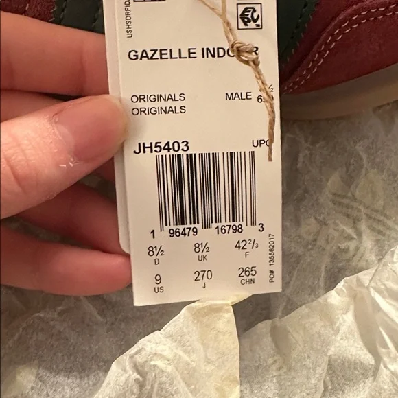 Adidas Gazelle Maroon and Green Shoes - Picture 4 of 4